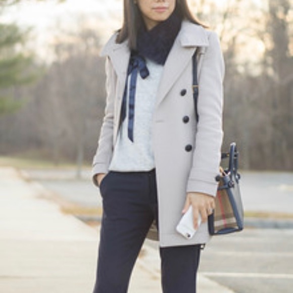 Burberry  banner - Picture 2 of 11